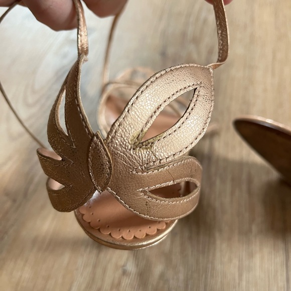 Max Studio Heels - Picture 7 of 7